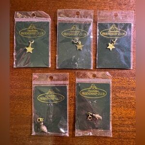 Snowbabies friendship club charms